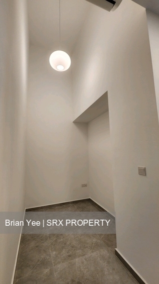 Mayfair Gardens (D21), Condominium #559592961